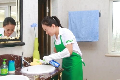 提質擴容背景下，無憂家政攜手祥云門邁入家政服務“雙品”時代